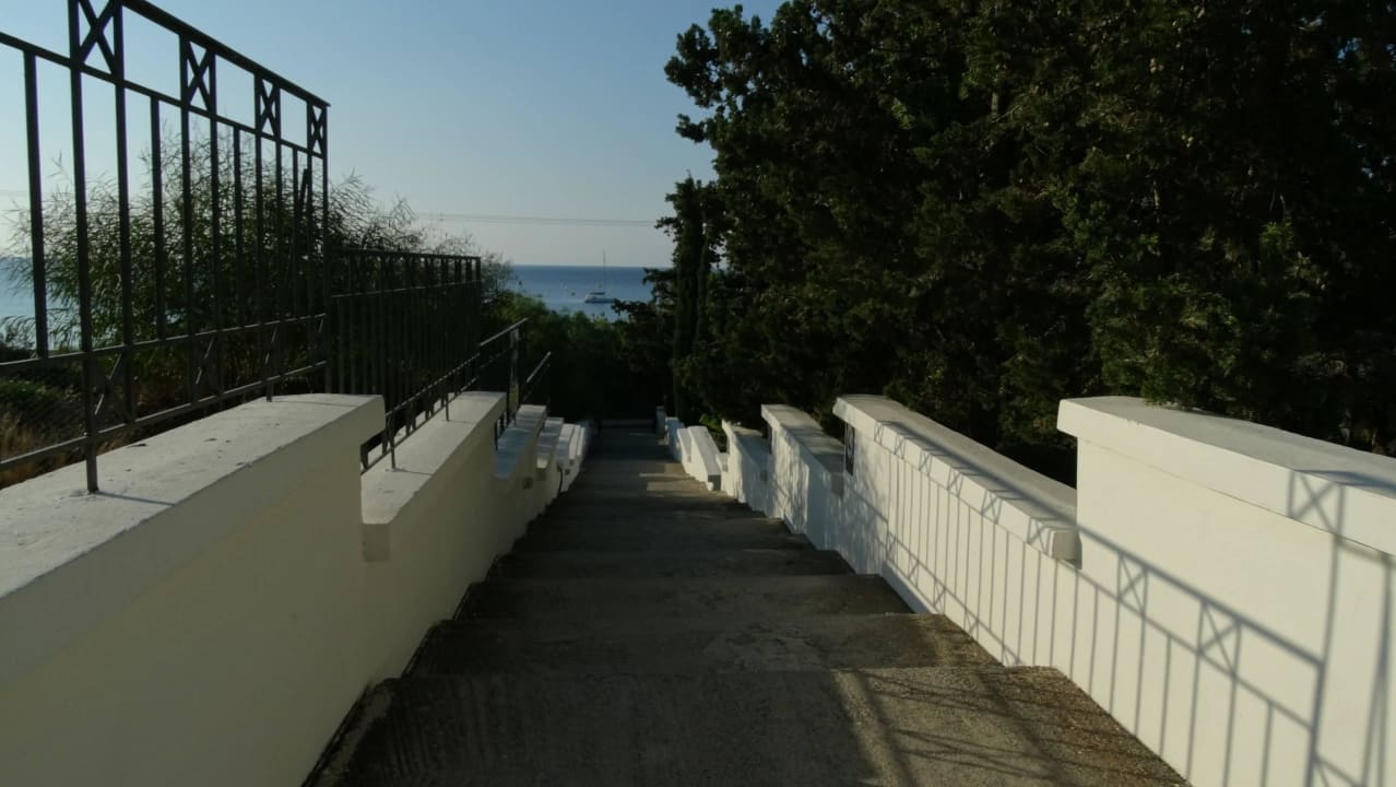 Droga do plaży Mitsis Rodos Village