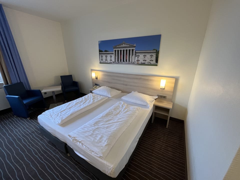 Zimmer ECONTEL Hotel München