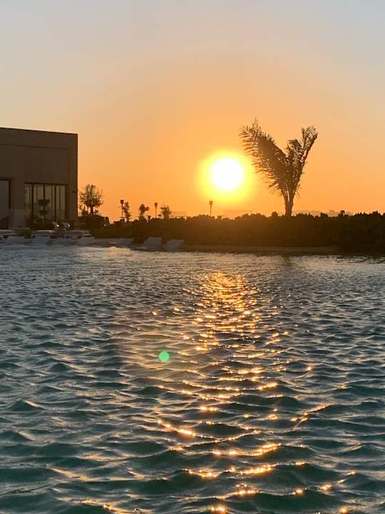 Pool Sofitel Al Hamra Beach Resort