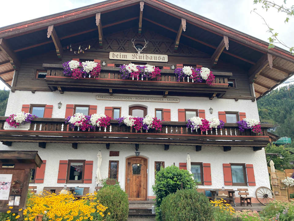 Außenansicht Gästehaus beim Nuihausa