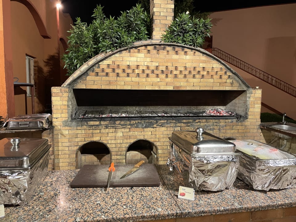 Gastro Three Corners Happy Life Beach Resort