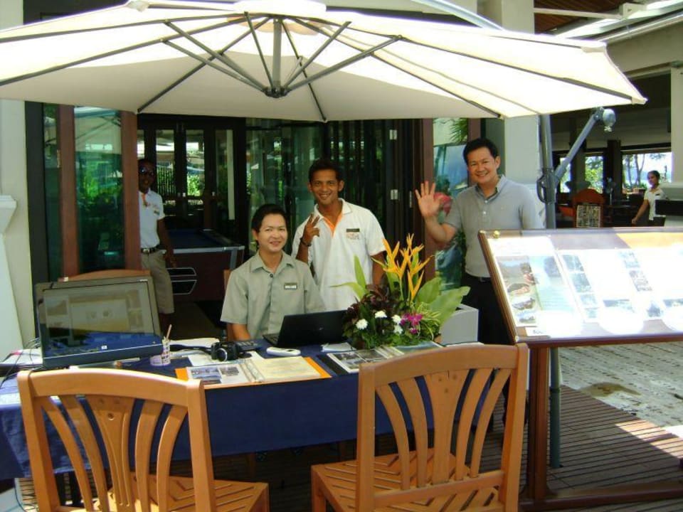 Unser freundliches Personal La Flora Khao Lak