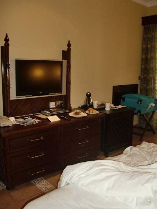 Flat-TV und DVD-Player Rixos Al Mairid Ras Al Khaimah