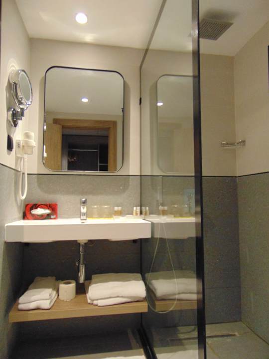 Zimmer Hotel Golden Tulip El Mechtel