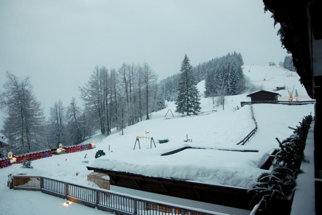 Blick vom Balkon Familotel Allgäuer Berghof