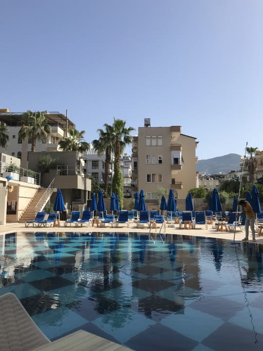 Pool Tac Premier Hotel & Spa