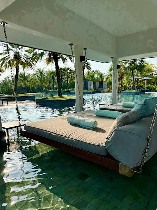 Pool Anantara Desaru Coast Resort & Villas