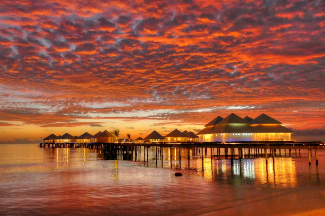 Blick von der Bar Diamonds Thudufushi