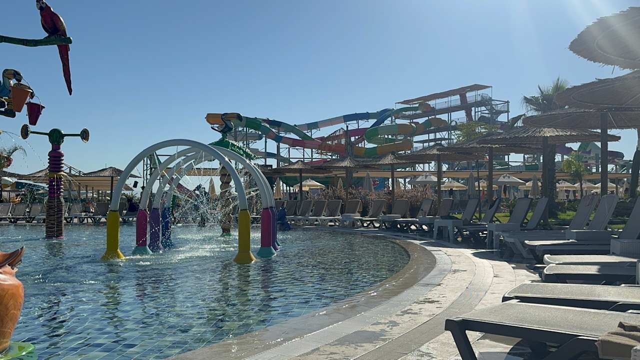 Pool Dream Fun World