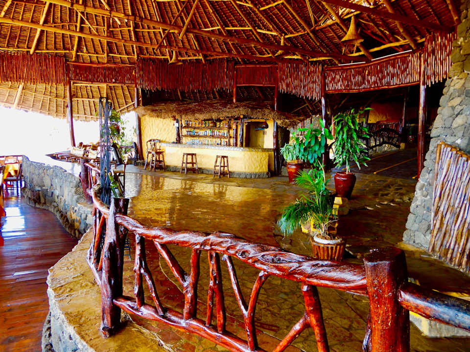 Gastro Rhino Valley Lodge