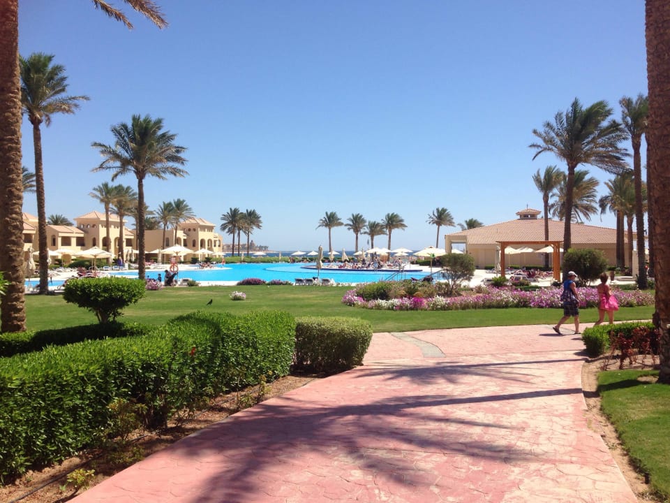 Anlage mit Blick Richtung Meer Cleopatra Luxury Resort Makadi Bay