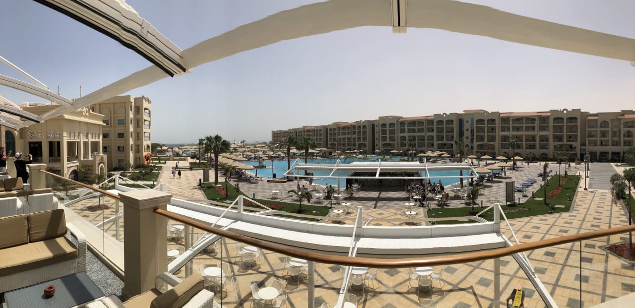 Ausblick von Lobbyterasse Pickalbatros White Beach Resort - Hurghada