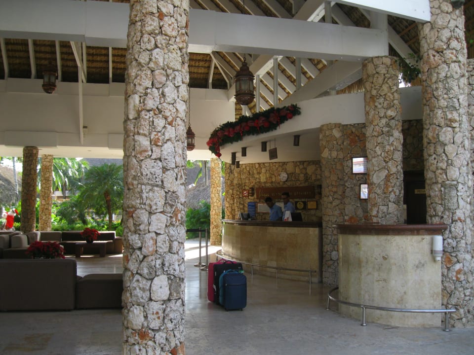 Lobby Hotel Viva Dominicus Beach by Wyndham - All Inclusive Resort