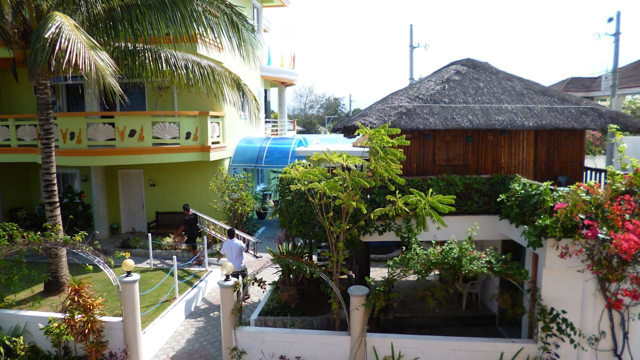 Das German Bistro mit separater Rezeption. Hotel Final Option