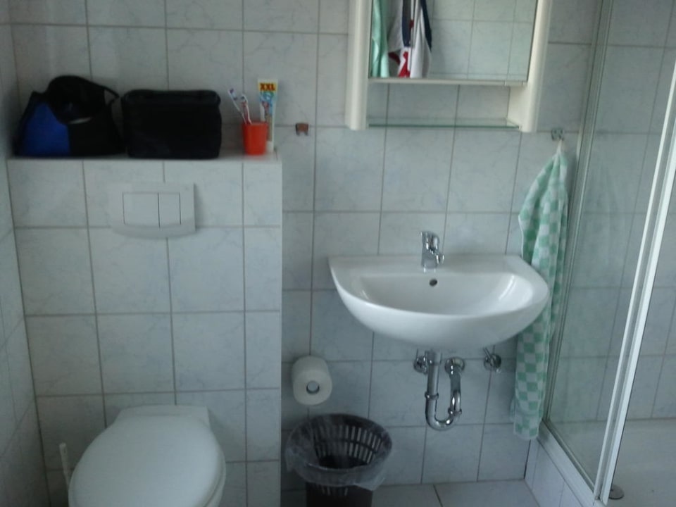 Badezimmer Hotel Dorfkrug