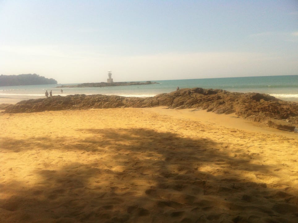 Strand 200m vom Hotel Khaolak Oriental Resort - Adults only