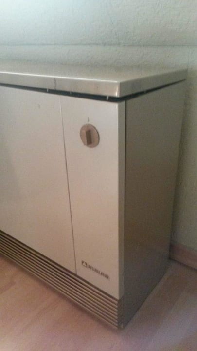 Der etwas deformierte Heizlüfter Hotel Alt Ebingen