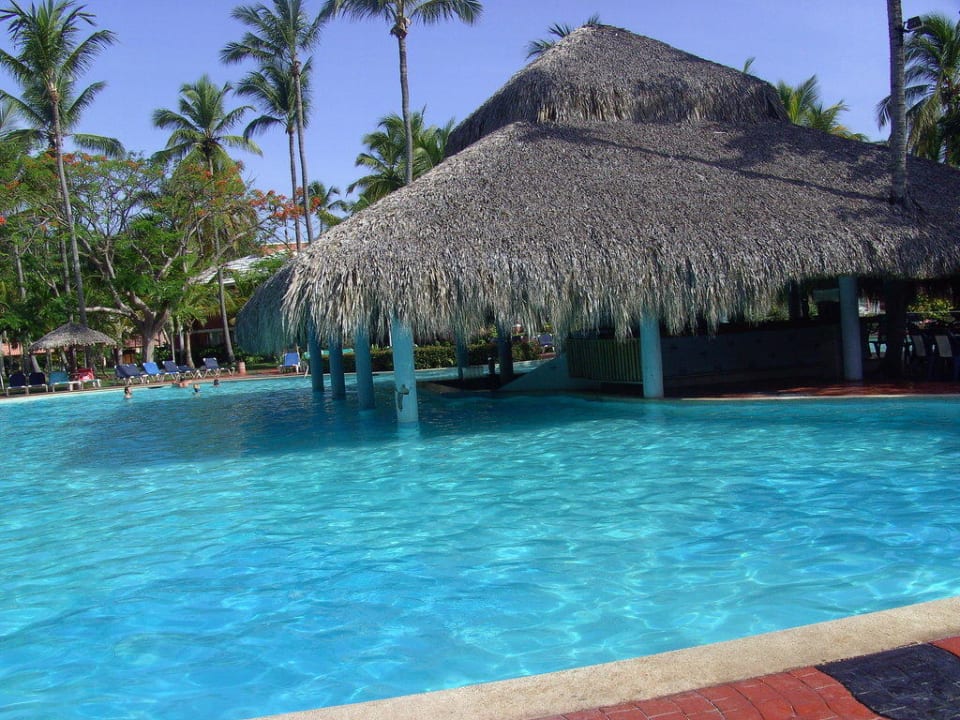 Pool mit Swimupbar Grand Palladium Select Bávaro Resort & Spa