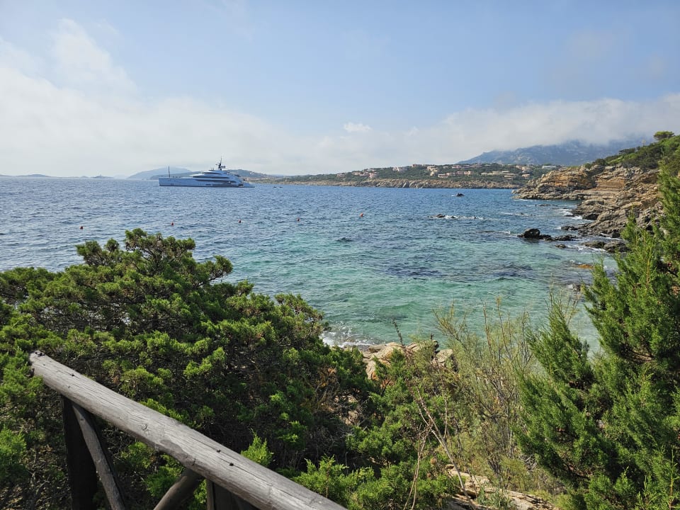 Strand Colonna Resort