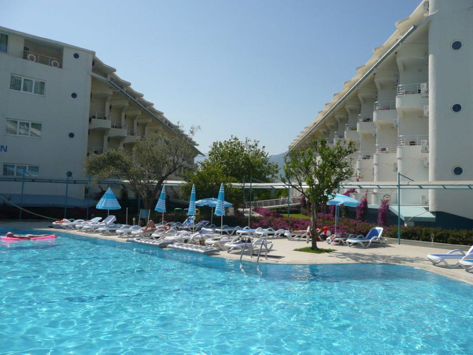 Basen Miarosa Kemer Beach