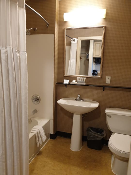 Zimmer Mediterranean Inn