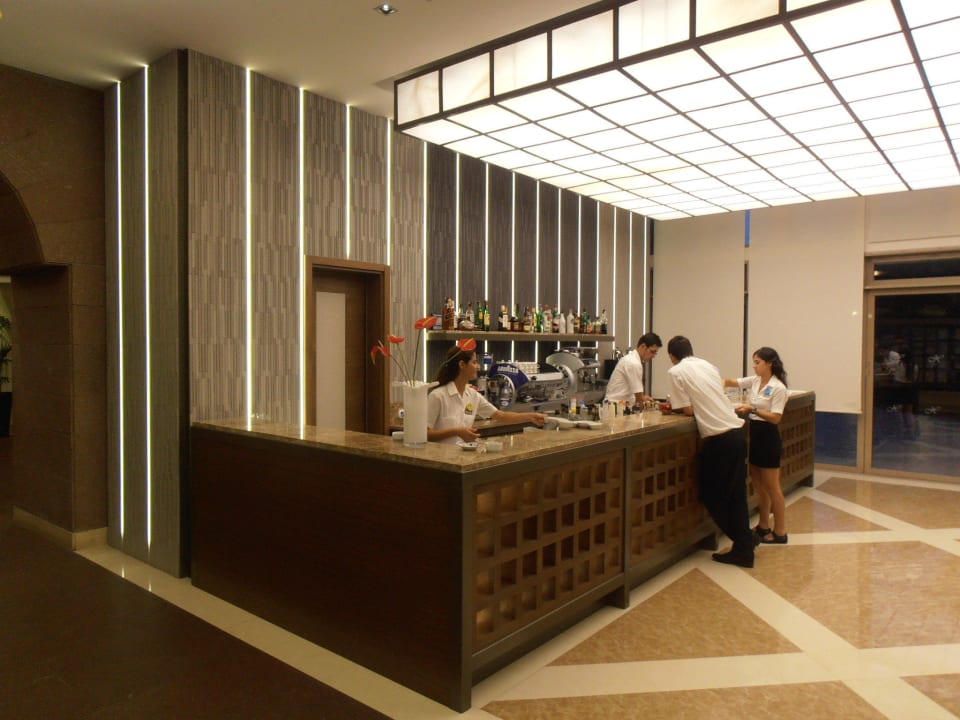 Lobby-Bar Xanadu Resort Hotel
