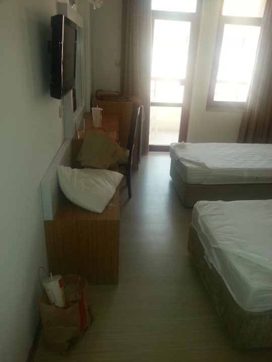 McDonalds Tüten etc... Hotel Diamore