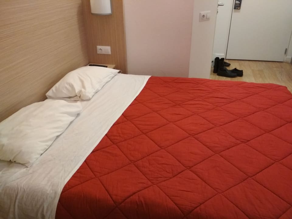 Zimmer Première Classe Roissy - Aéroport CDG - Le Mesnil-Amelot