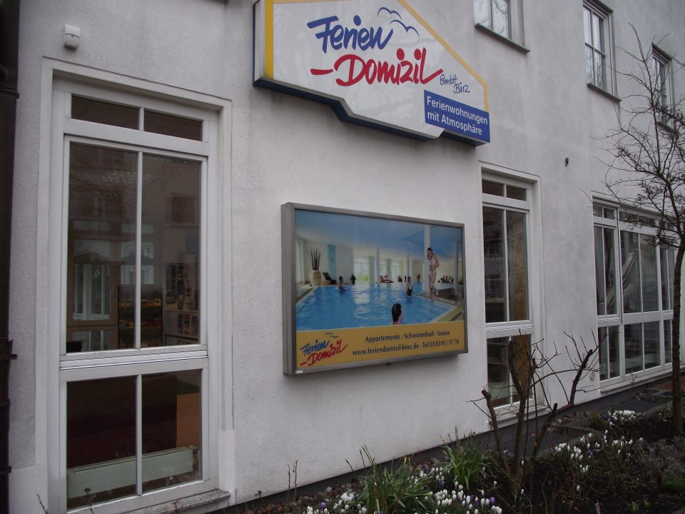 Von rechts Hotel Binz Feriendomizil