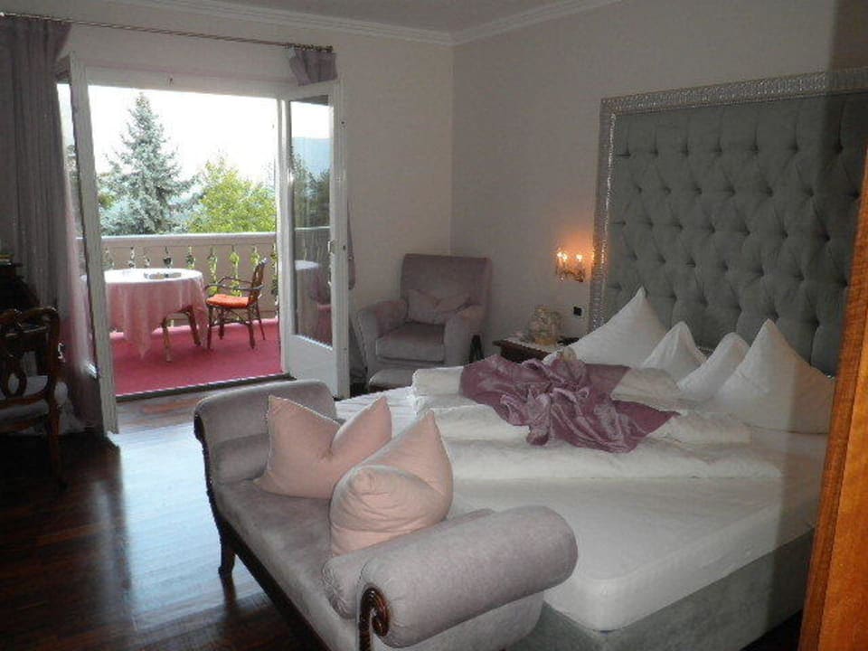 Zimmer in der Schlossresindence Schloss Hotel Korb