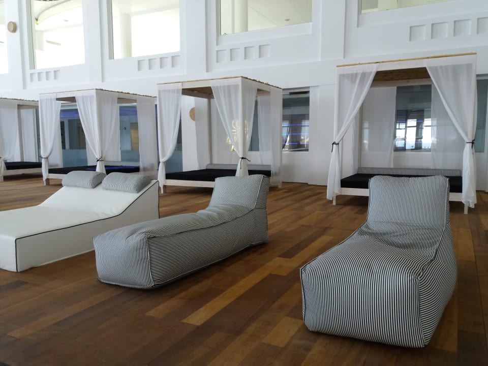 Pool Isla Brown Chania Resort, Curio Collection by Hilton