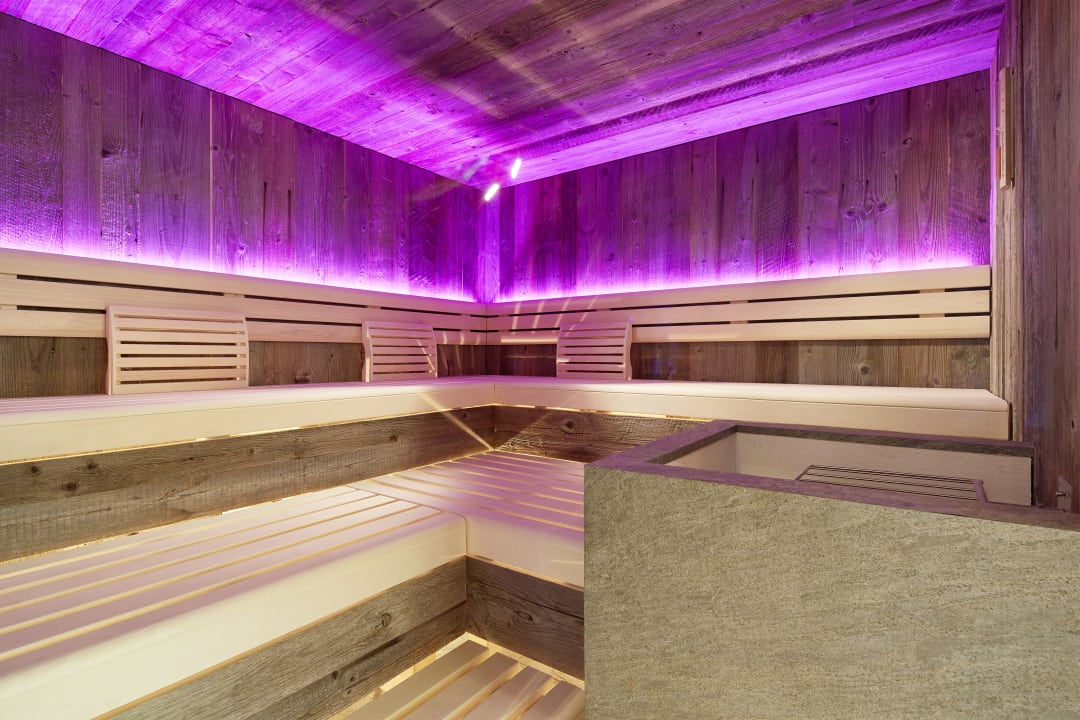 Sport & Freizeit Hotel Berghof Crystal SPA & Sports Hintertux