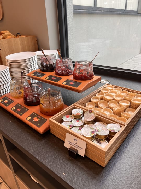 Gastro Holiday Inn Express - Düsseldorf Airport