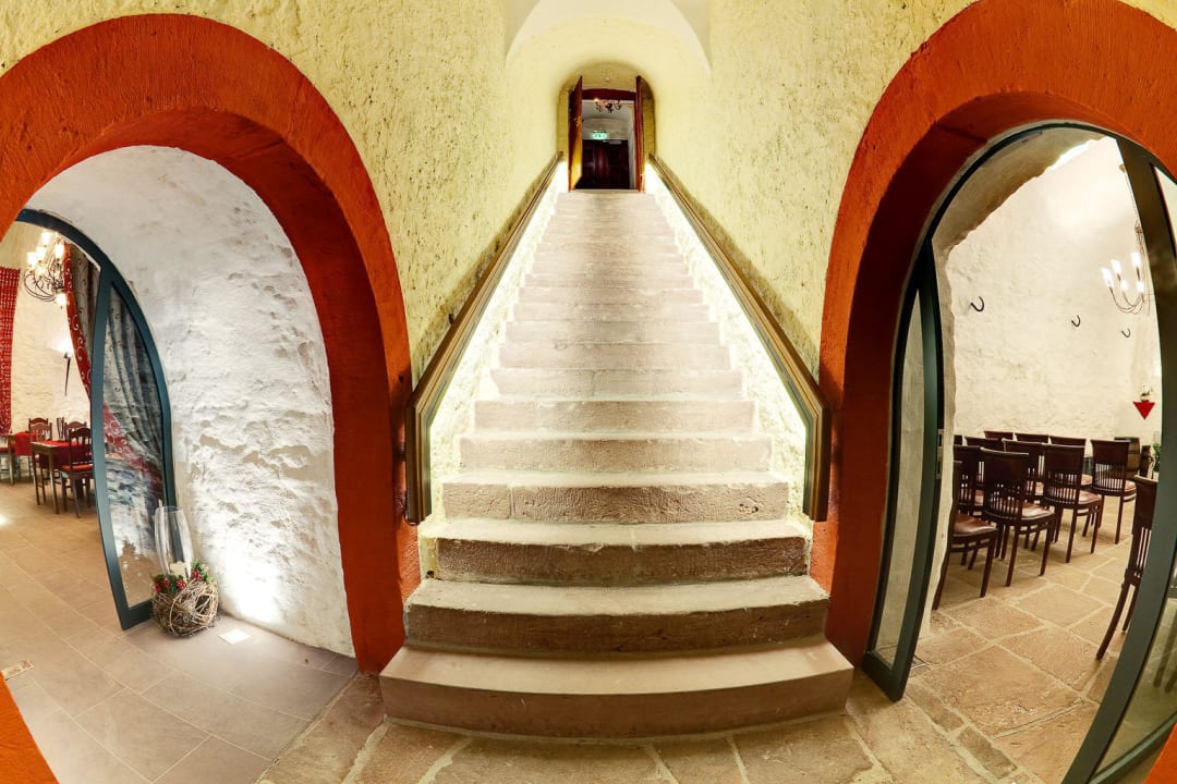 Abgang Gewölbekeller Schloss Geisa