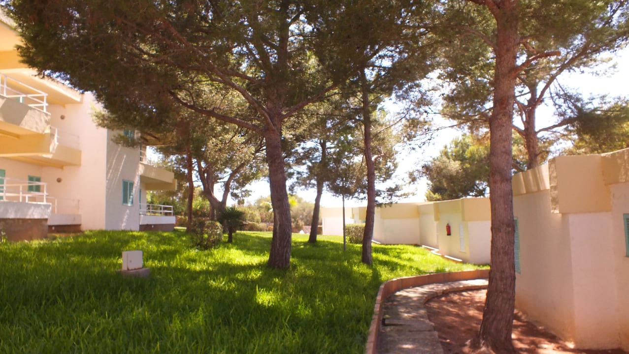 Zwischen den Einzelnen Bungalow Sun Club Eldorado