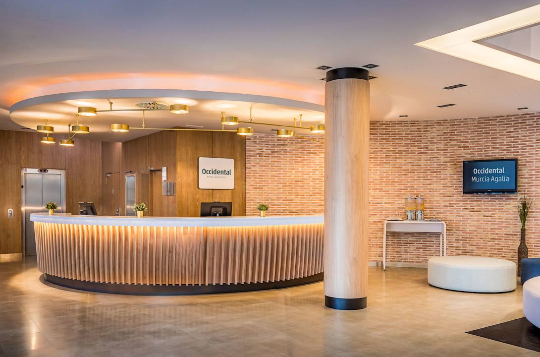 Lobby Occidental Murcia Agalia