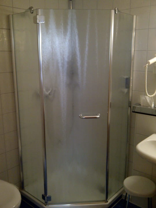 Duschkabine Hotel Drei Könige