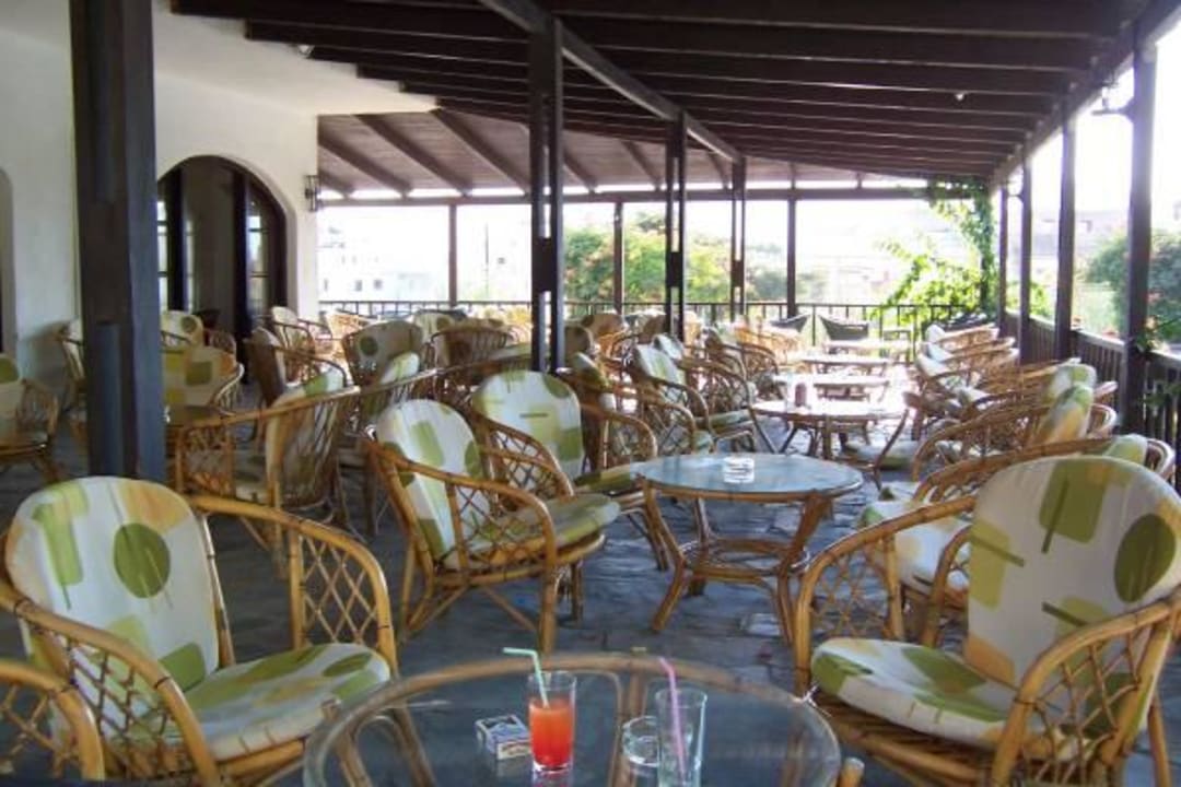 Hotelbar - Aussenbereich Marilena Hotel
