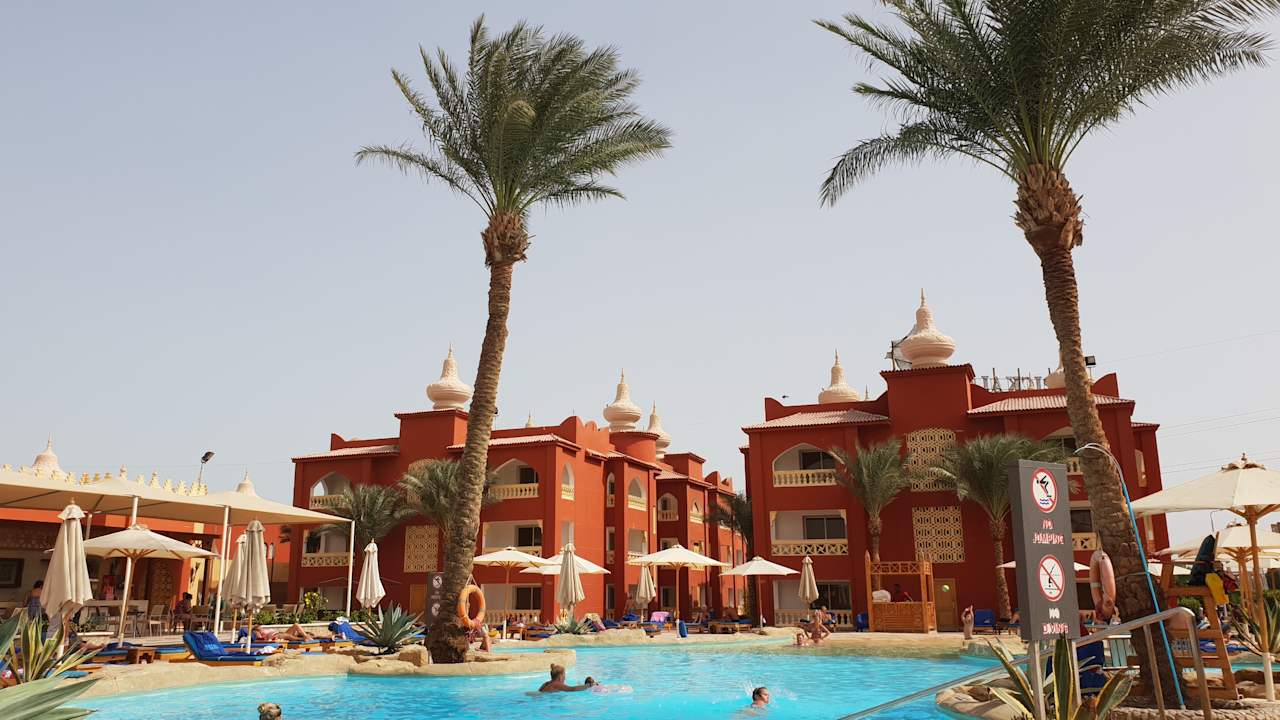 Außenansicht Pickalbatros Alf Leila Wa Leila Resort - Neverland Hurghada
