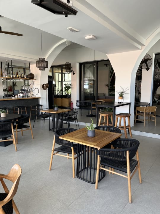 Gastro Sentido More Meni Residence & Suites