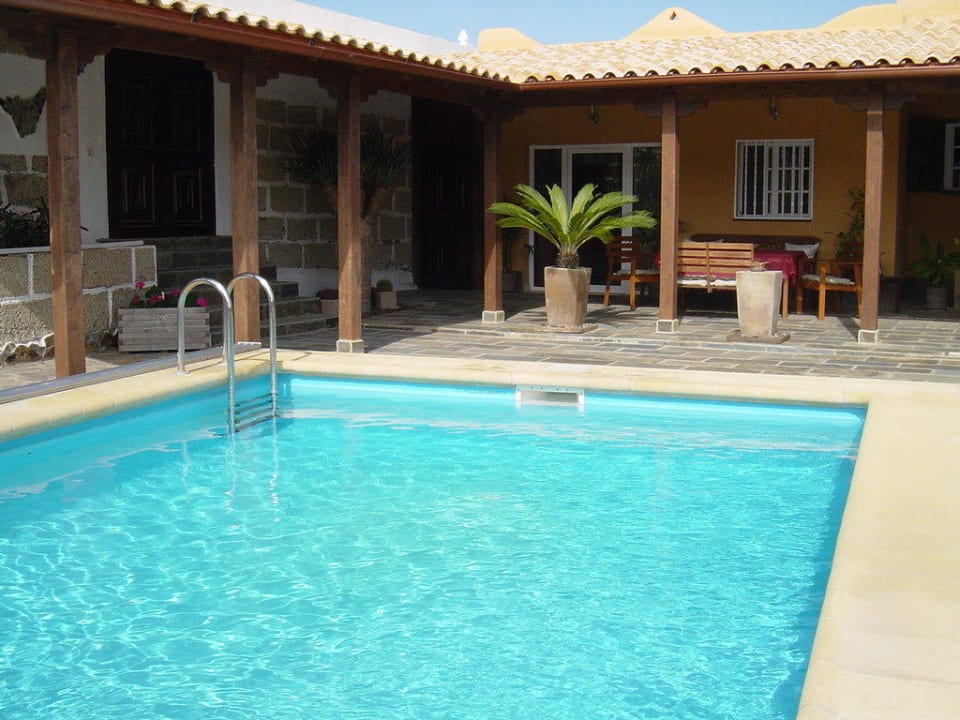 Der zur Ferienwohnung A gehörende Privat-Pool Finca Arico
