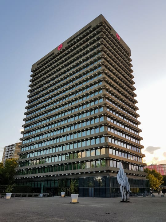 Außenansicht Leonardo Hotel Amsterdam Rembrandtpark