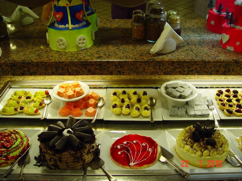 Ein kleiner Teil der Nachspeisen Ali Bey Club