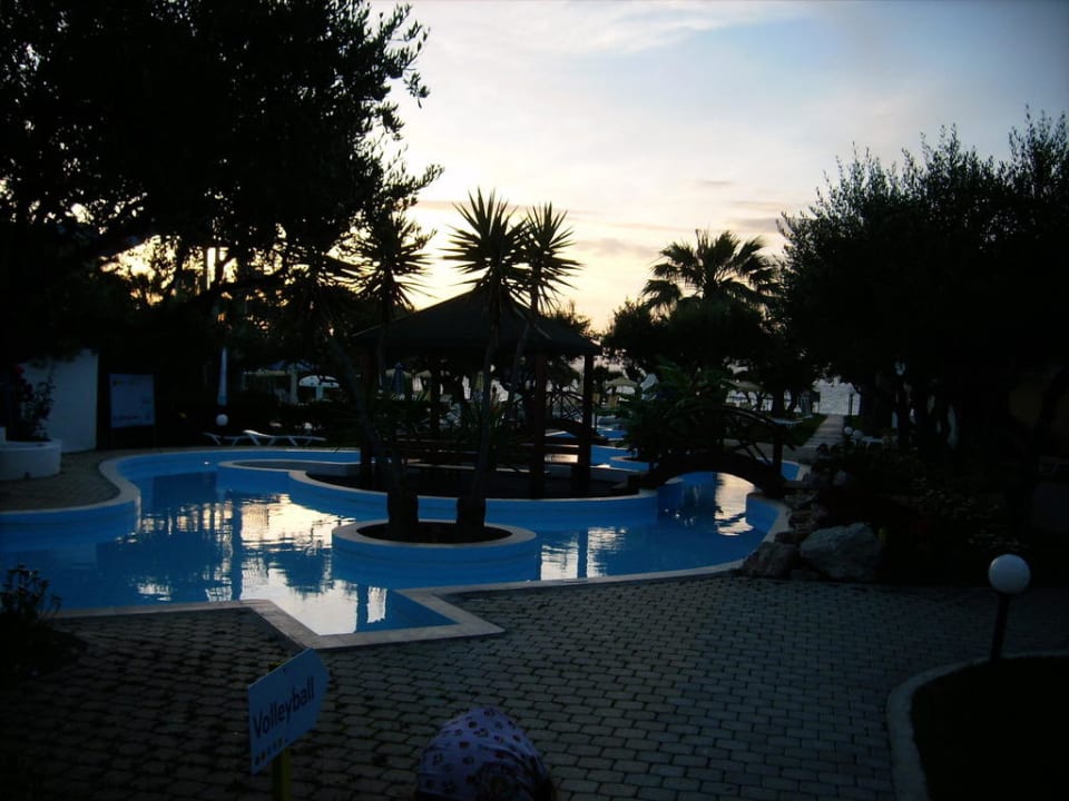 Kinderpool Nachts TUI KIDS CLUB Alex Beach