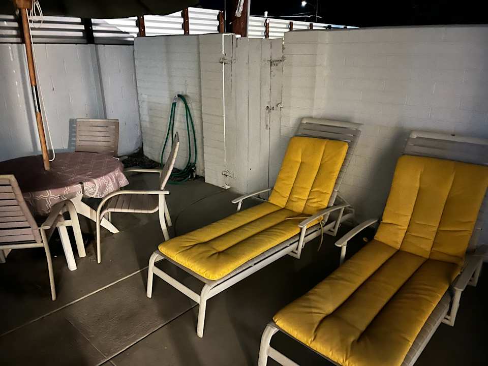 Gartenanlage A PLACE IN THE SUN Hotel - ADULTS ONLY Big Units, 24h Heated Pool & Spa in 1 Acre Park Prime Location, DOG Friendly, TOP Midcentury Modern Boutique Hotel