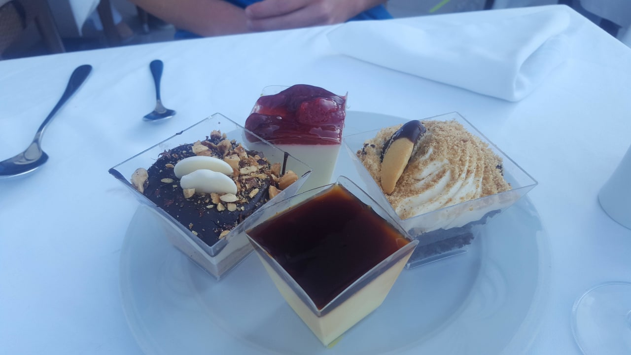 Dessert  TUI BLUE Oceanis Beach and Spa Resort