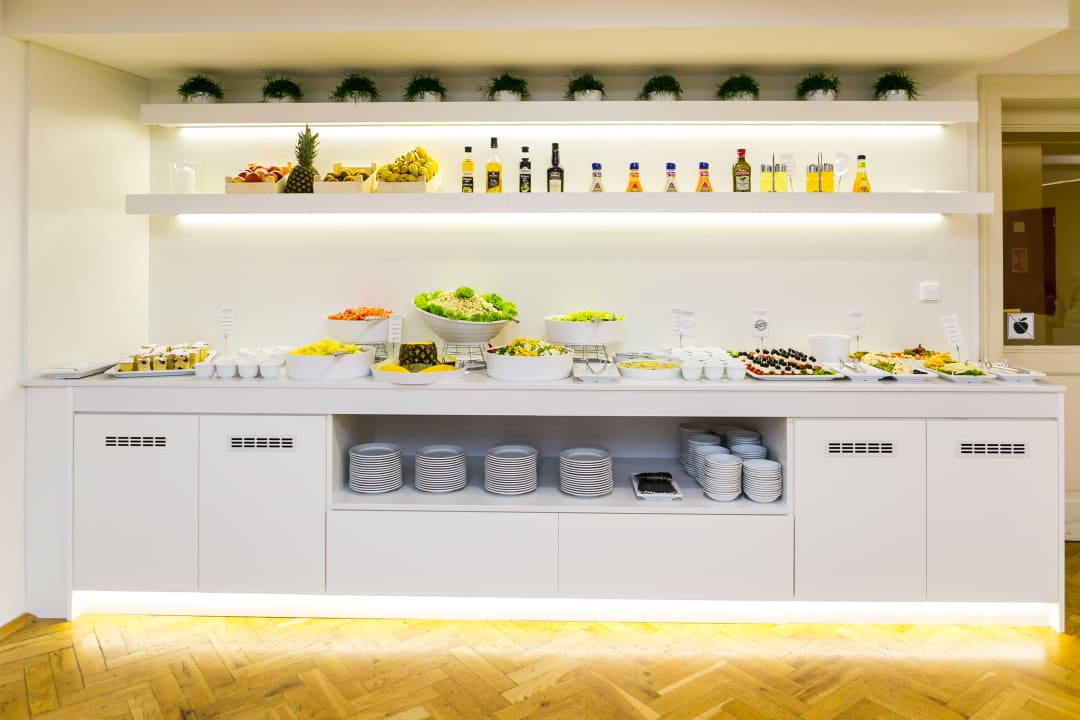 Gastro ASTORIA Hotel & Medical Spa, Karlovy Vary