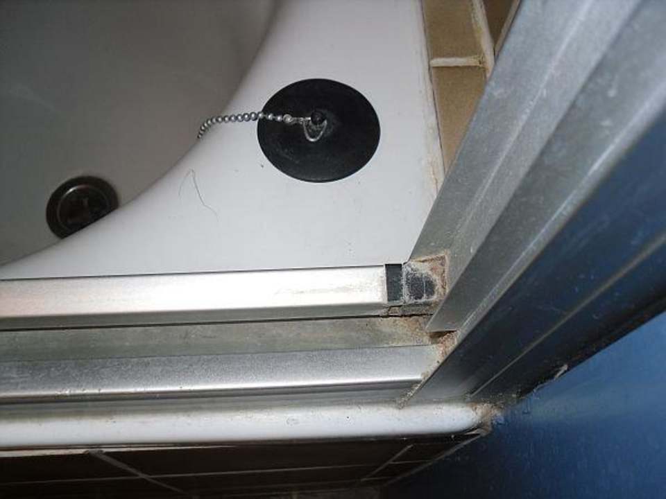 Dreck Dusche Hotel Old Corner