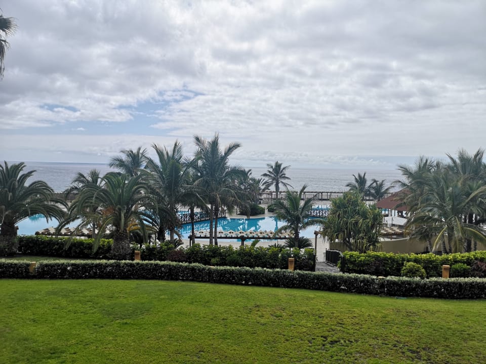 Pool Esencia de La Palma by Princess