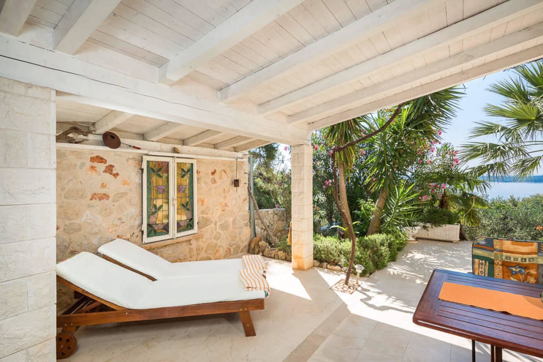 Terrasse mit Sitz- und Liegemöglichkeiten Apartments Kazimir